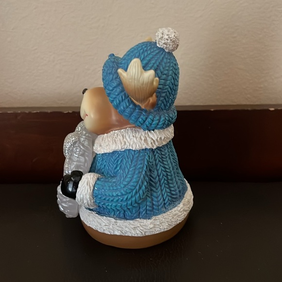 Vtg Lighted Glitter Reindeer Holding Sparkly Wreath w/Blue Hat & Coat - Picture 7 of 9